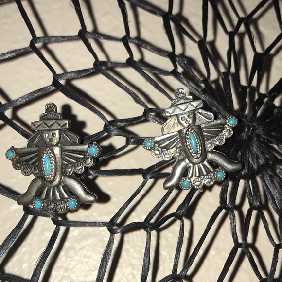 Native American Vibe Turquoise Silver Sancrest Earrings - Picture 4 of 7